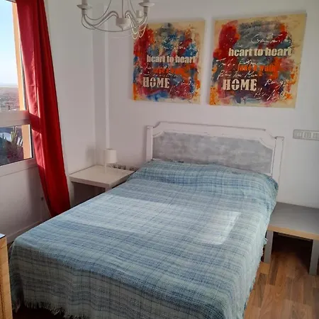 아파트 Grand Loft Duplex Terrasse Vue Panoramique 360-Fibra High Speed Wifi-4Nights Minimum Renting *